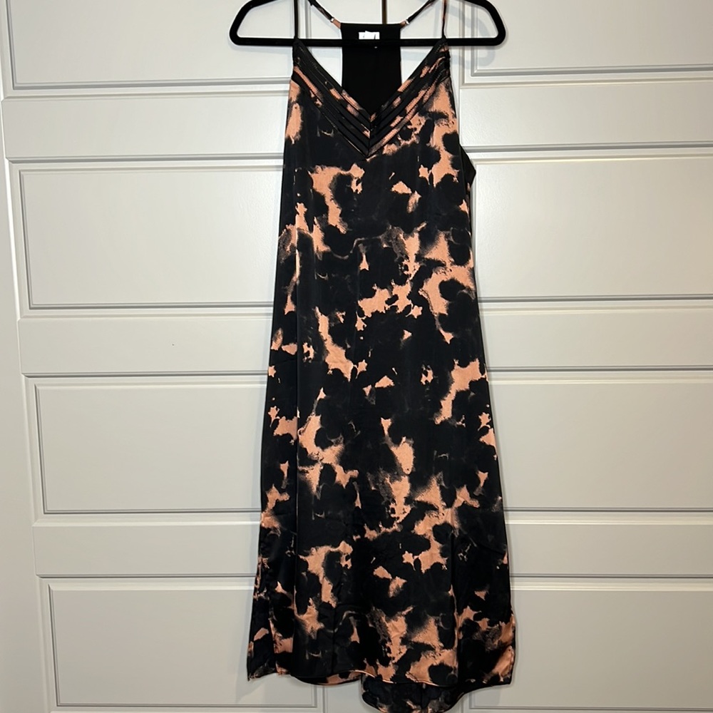 Evereve Midi Dress